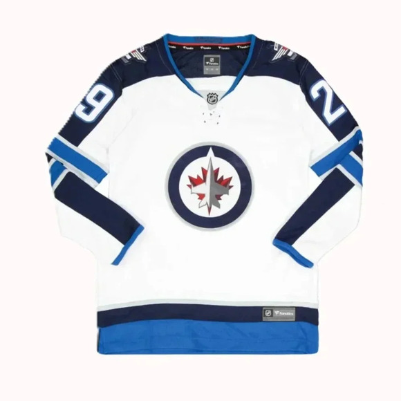 Fanatics - NHL Women's Winnipeg Jets Patrik Laine Away Breakaway 29 Jersey SZ M - Picture 1 of 2